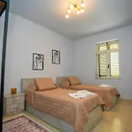 Zoi Apartment